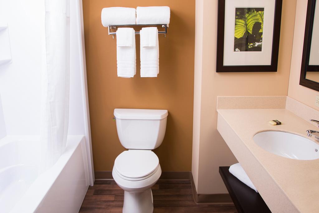 Extended Stay America Suites - Milwaukee - Brookfield Kültér fotó